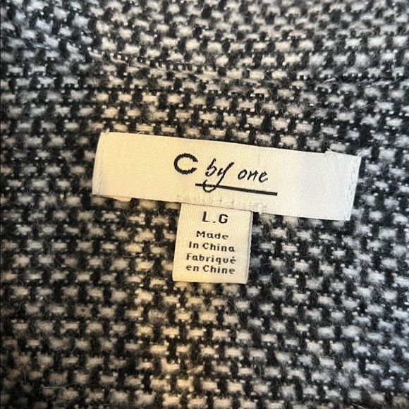 Gray Button-Up Coat - Picture 4 of 4